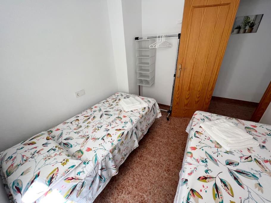 Nice And Central Apartment Torrevieja Dış mekan fotoğraf