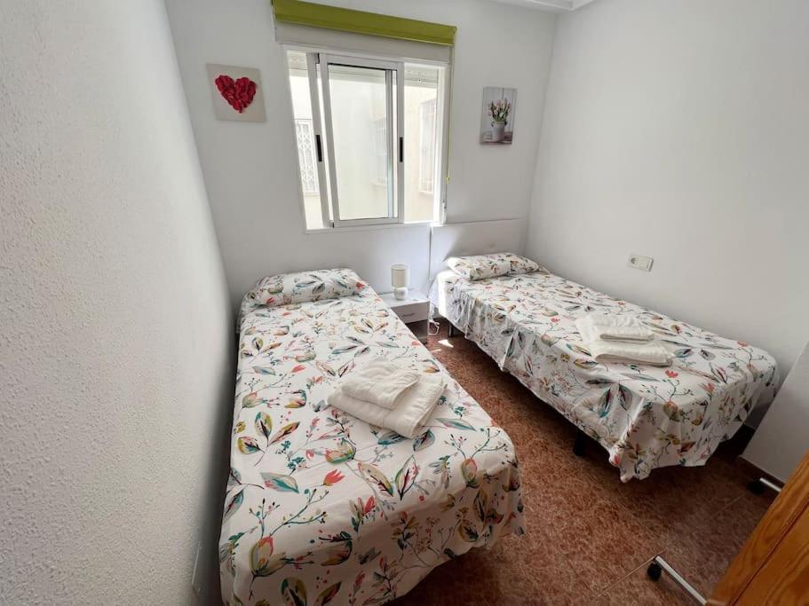 Nice And Central Apartment Torrevieja Dış mekan fotoğraf